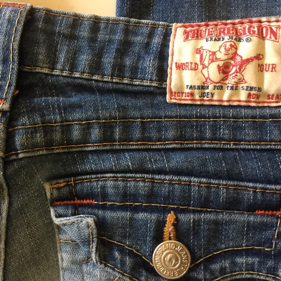 TrueReligion joey flare low Rise Women’s blue jean - Picture 4 of 8